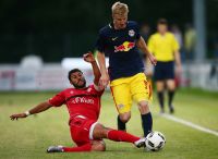 Elia Soriano (Wuerzburg) und Martin Hinteregger (RBS) © Photo- GEPA pictures Felix Roittner