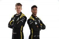 Nico Hulkenberg und Daniel Ricciardo (c) F1 Renault Group.jpg
