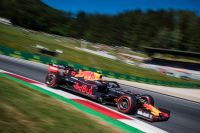 Startflagge zur F1 Saison 2020 (c) Philip Platzer Red Bull Content Pool