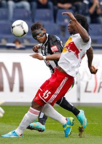 Rubin Okotie und Isaac Vorsah (c) GEPA