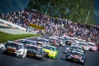 DTM Spielberg 2016 Start (c) Philip Platzer Red Bull Content