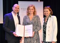 Gernot Hörwertner, Julia Eder (beide SLT )und Susanne Kraus-Winkler (c) SalzburgerLand Tourismus