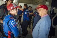 Lauda trifft Marquez (c) Philip Platzer Red Bull Content Pool.jpg