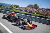 F1 GP AUT 2019 Max Verstappen Turn 1 (c)  Philip Platzer Red Bull Content Pool .jpg