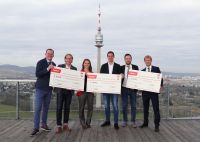 Preistraeger und Laudatoren (c) GEPA